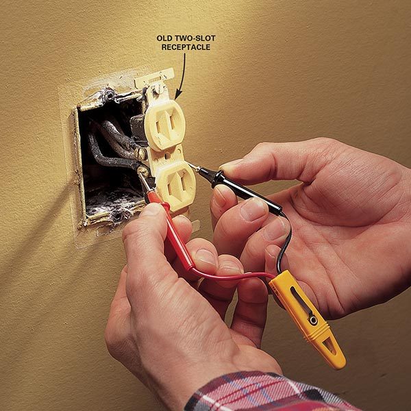Replacing Electrical Outlet | The Family Handyman