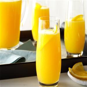 15 Recipes for Brunch-Time Drinks 