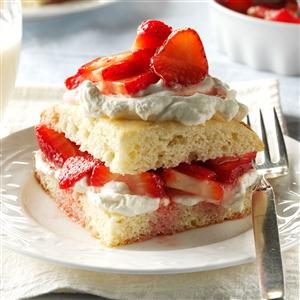 Top 10 Strawberry Desserts